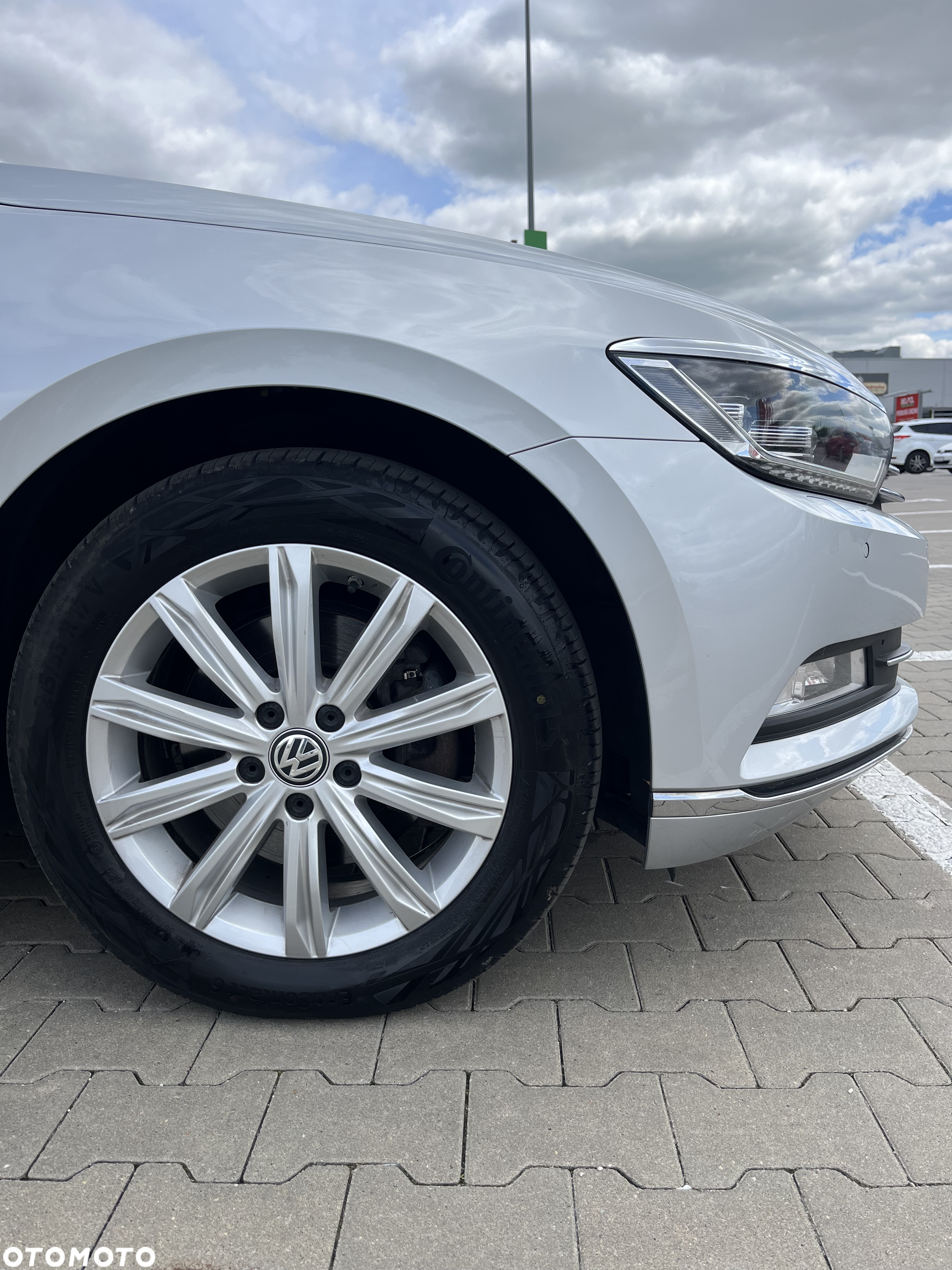 Volkswagen Passat 2.0 TDI BMT Highline DSG - 11