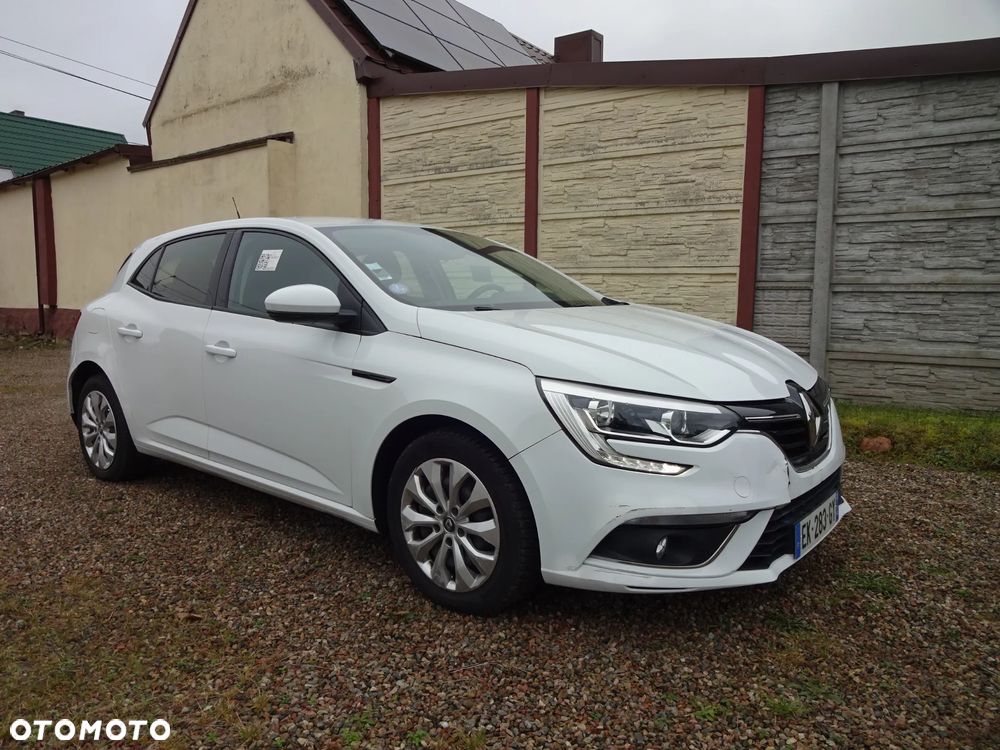 Renault Megane ENERGY TCe 100 LIFE - 10