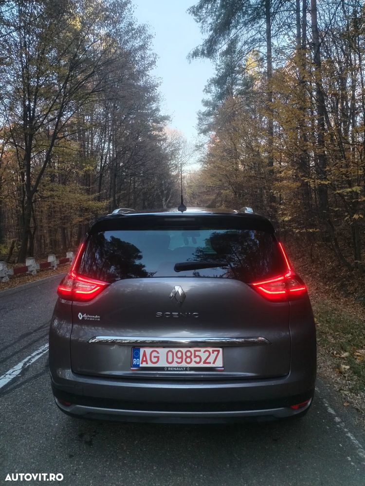 Renault Grand Scenic BLUE dCi 150 EDC BOSE EDITION - 9