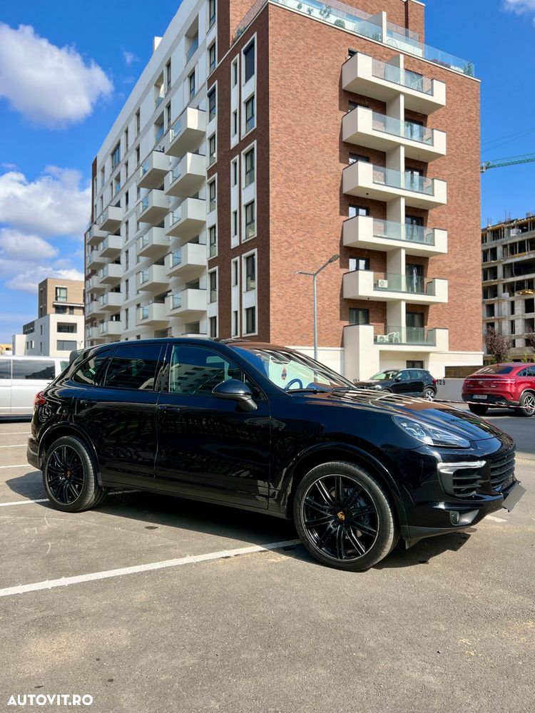 Porsche Cayenne Diesel Platinum Edition - 3