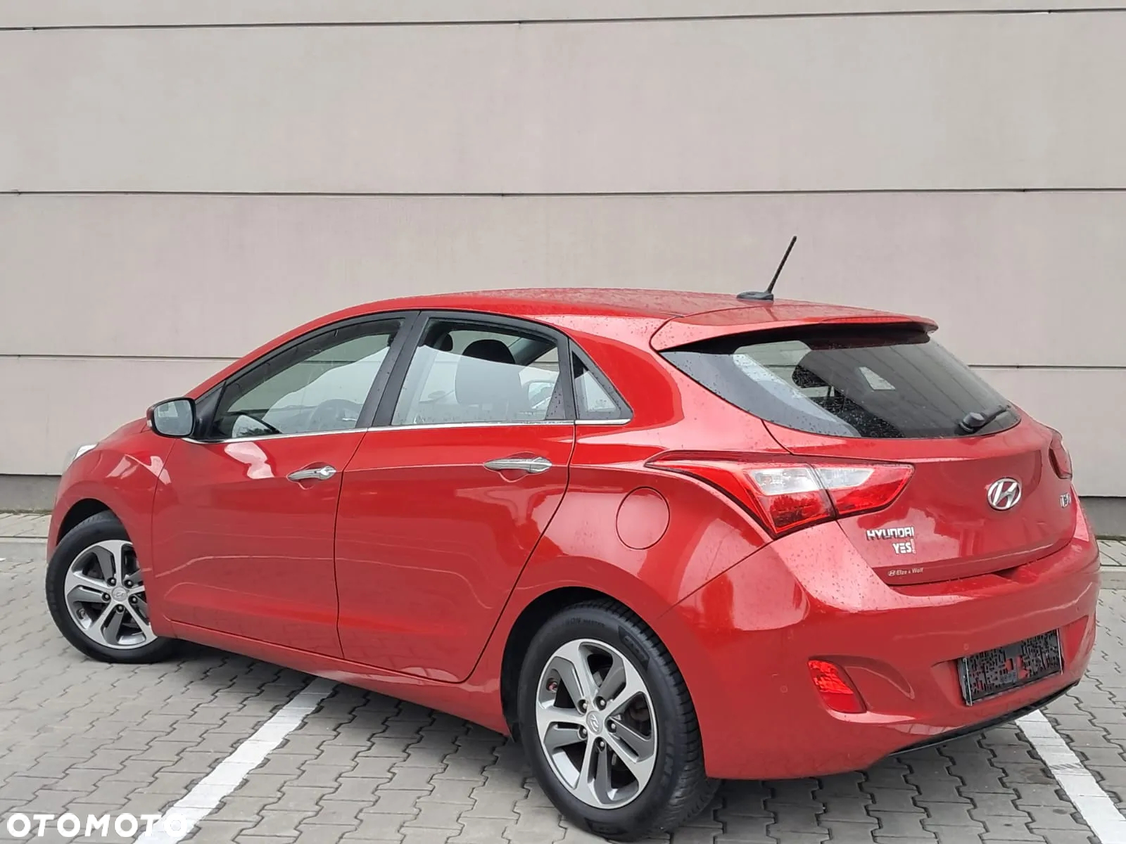 Hyundai i30 blue 1.4 YES Gold - 12