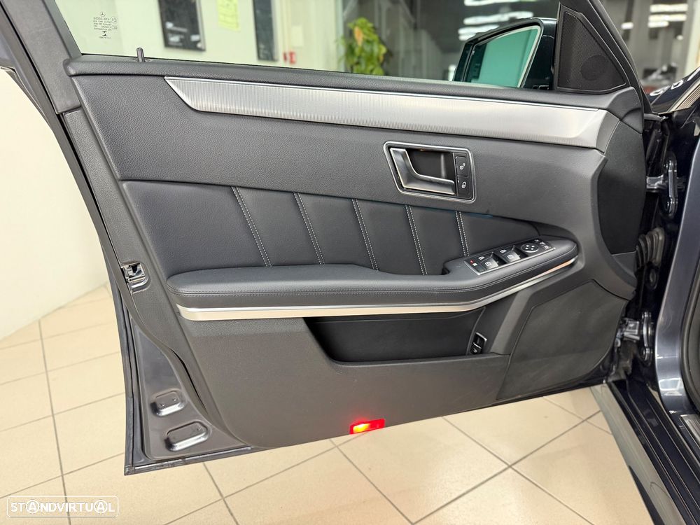 Mercedes-Benz E 300 Bluetec Hybrid Avantgarde - 14