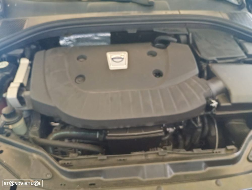 Volvo XC 60 2.0 D4 DRIVe - 5