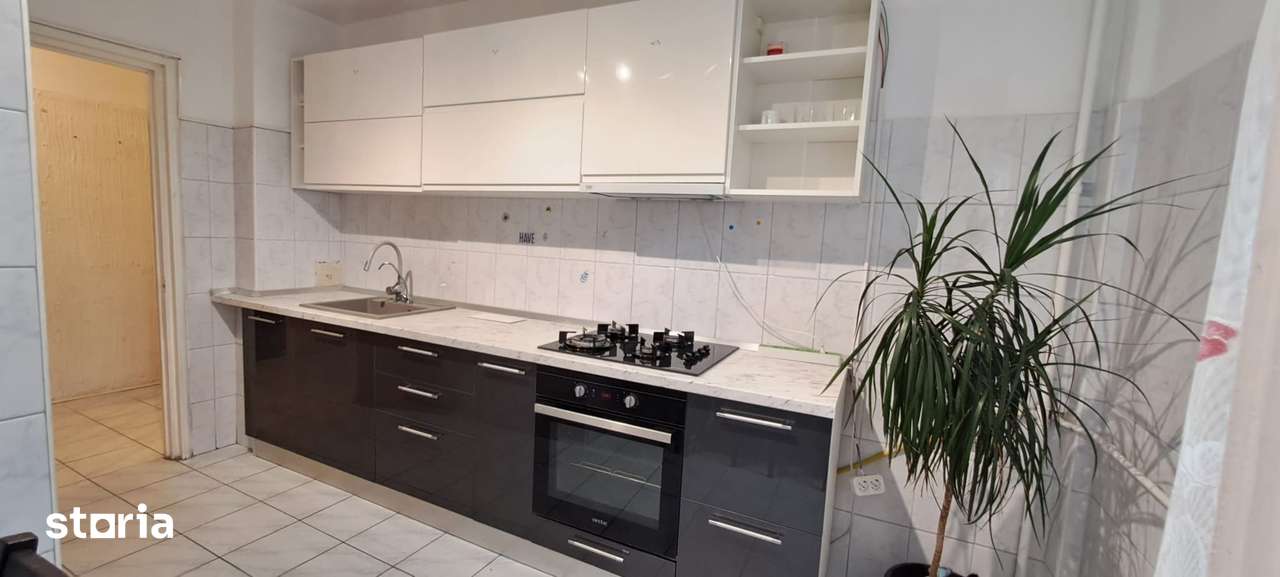 Drumul Taberei, langa metrou Constantin Brancusi, 2 camere, decomandat — fotografia 1