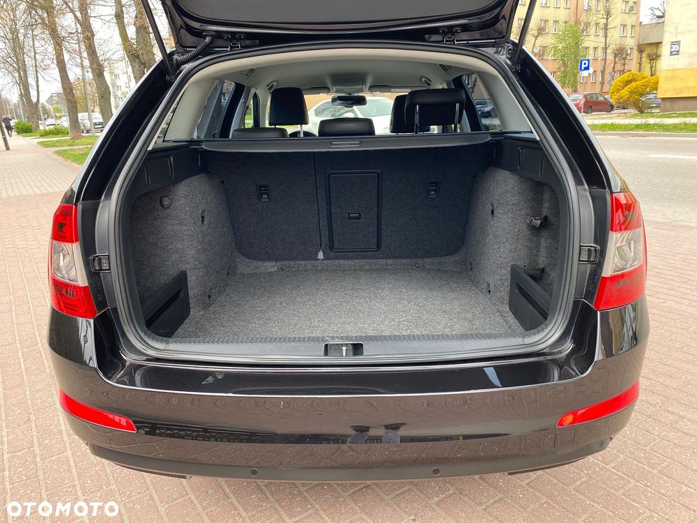 Skoda Octavia 1.6 TDI Green tec Elegance - 10