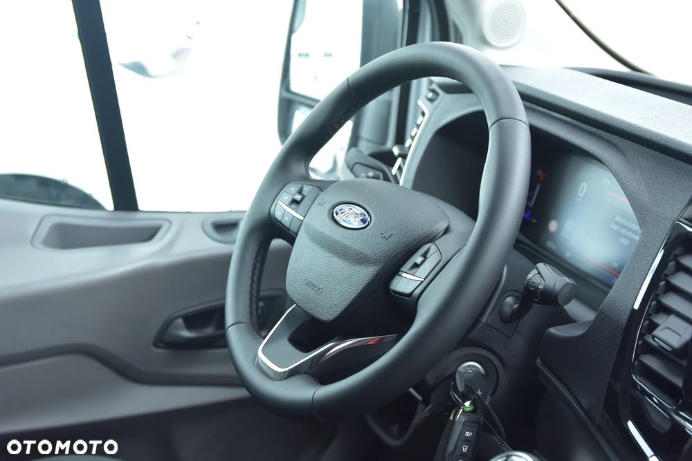 Ford FORD TRANSIT VAN 2.0 EcoBlue 130KM M6 FWD VAN TREND 350 L3 - 11