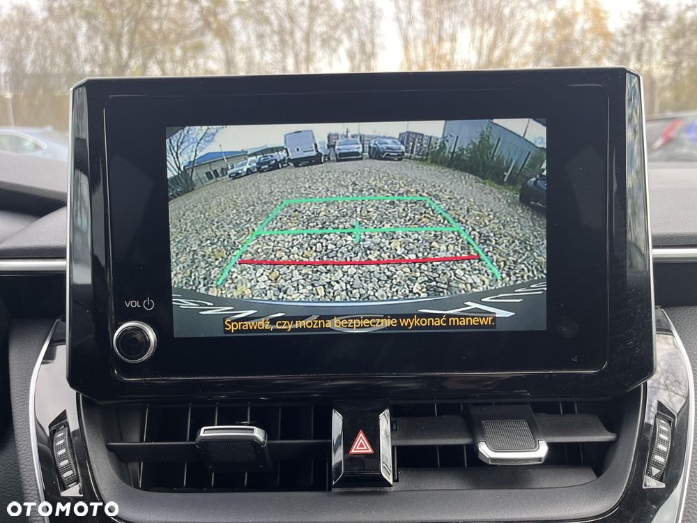 Toyota Corolla - 10