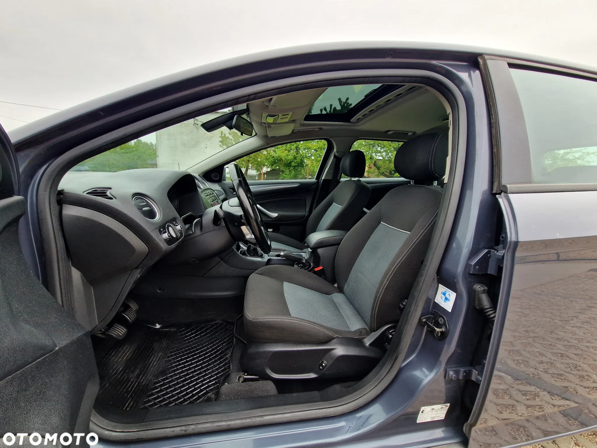 Ford Mondeo - 13
