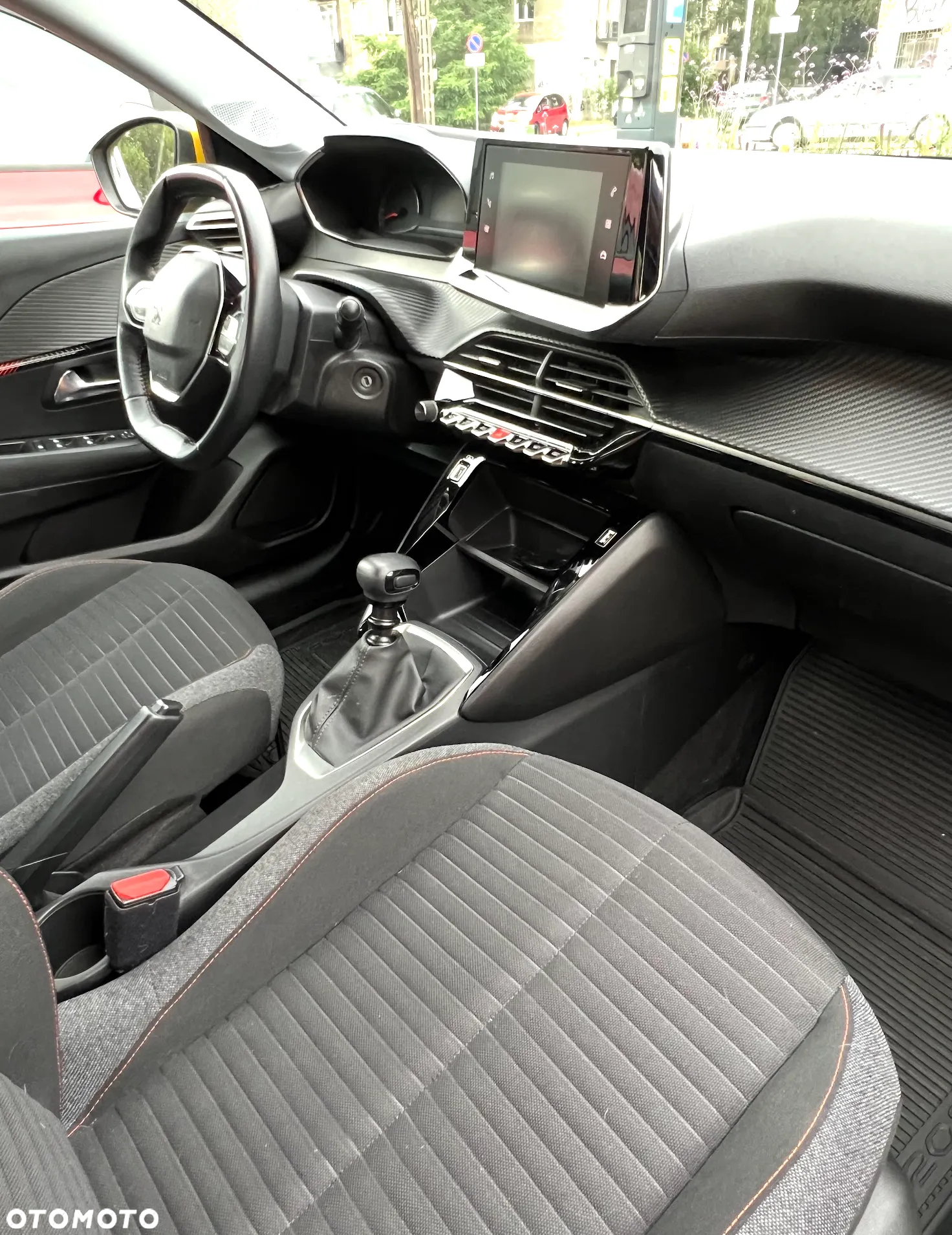 Peugeot 208 1.2 PureTech Active S&S - 12