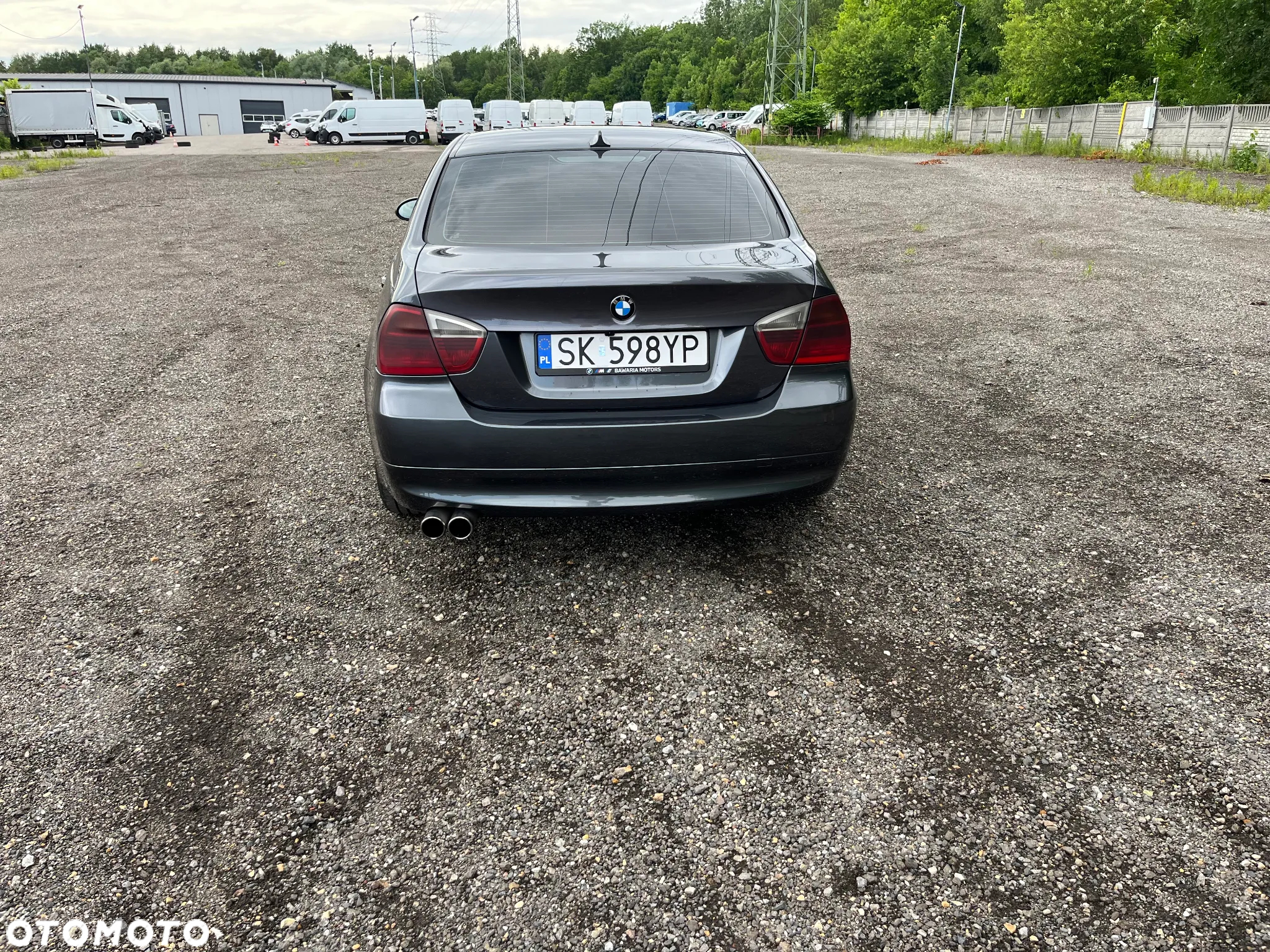 BMW Seria 3 320i - 16