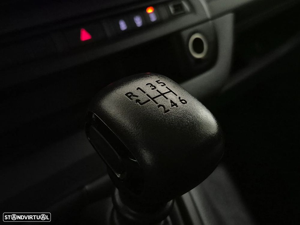 Peugeot Expert 1.5 BlueHDi L2H1 Semi-Vidrado - 15