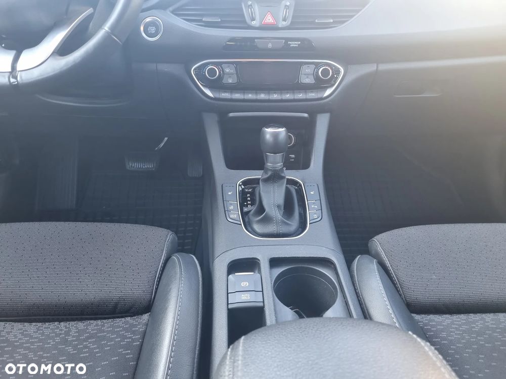 Hyundai i30 1.4 T-GDI DCT Style - 17