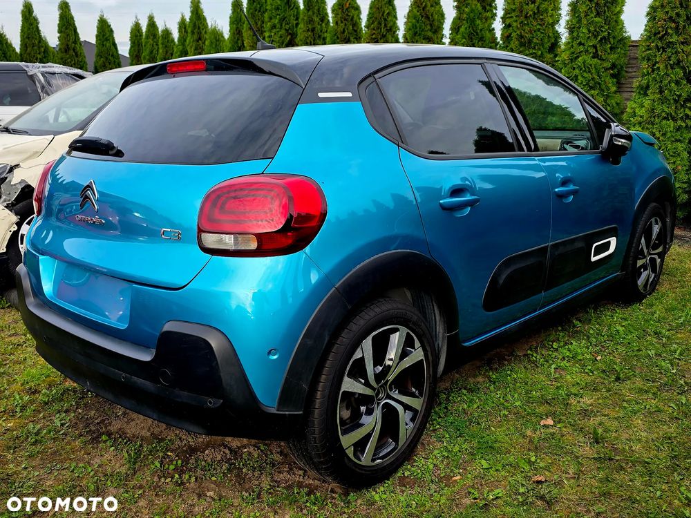 Citroën C3 Pure Tech 110 S&S EAT6 SHINE - 2