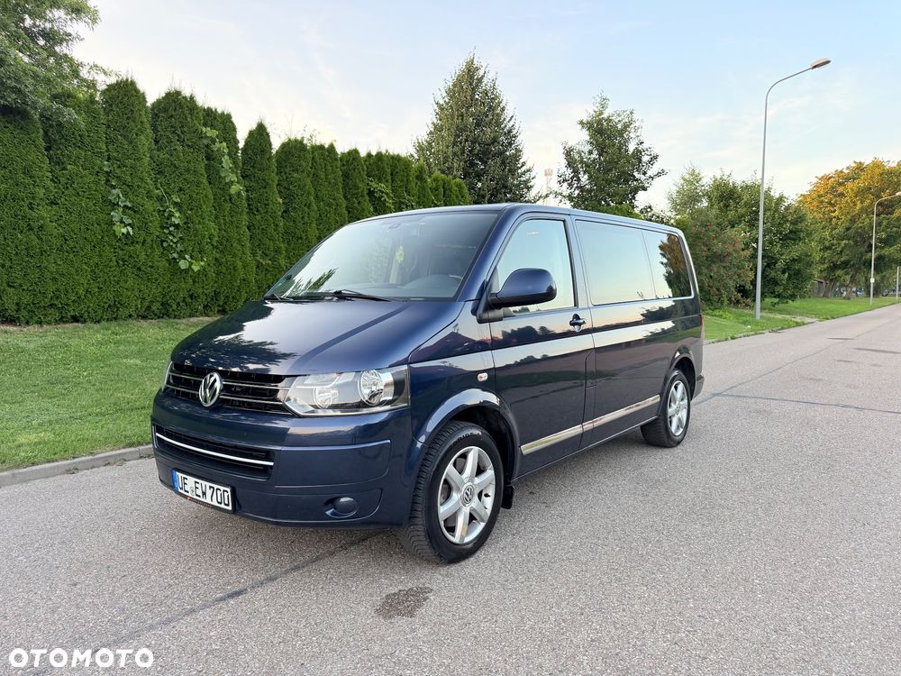 Volkswagen Multivan - 30