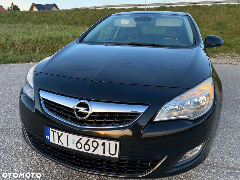 Opel Astra 1.4 Turbo Design Edition - 13