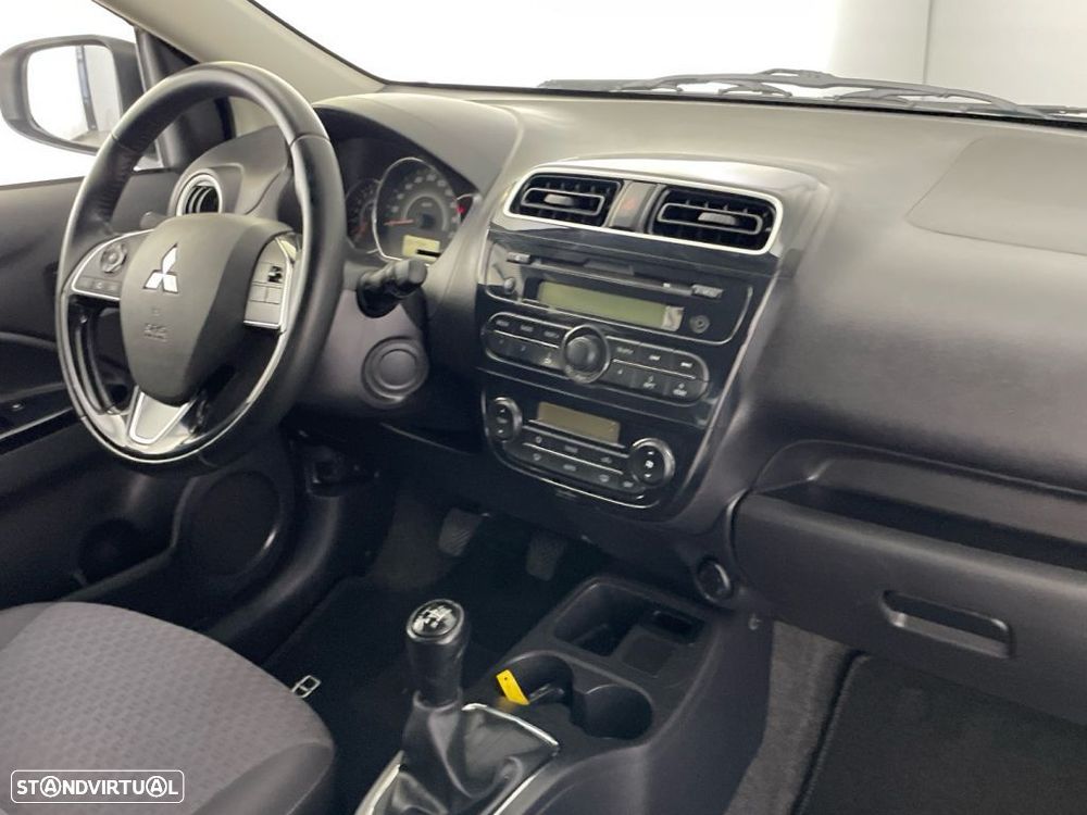 Mitsubishi Space Star 1.2 Intense - 22