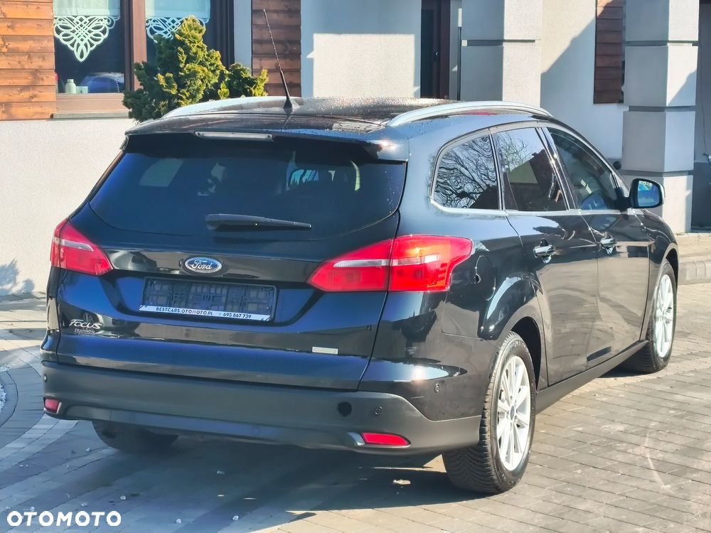 Ford Focus 1.0 EcoBoost STart-Stopp-System TITANIUM - 15