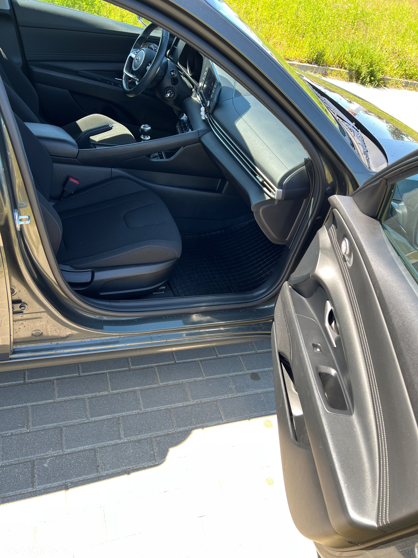 Hyundai Elantra 1.6 Modern - 19