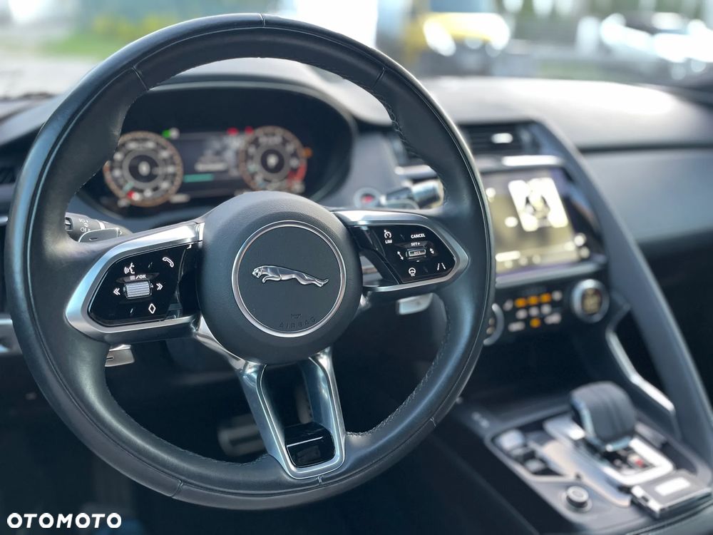 Jaguar E-Pace 2.0 P300 mHEV AWD 300 Sport - 12