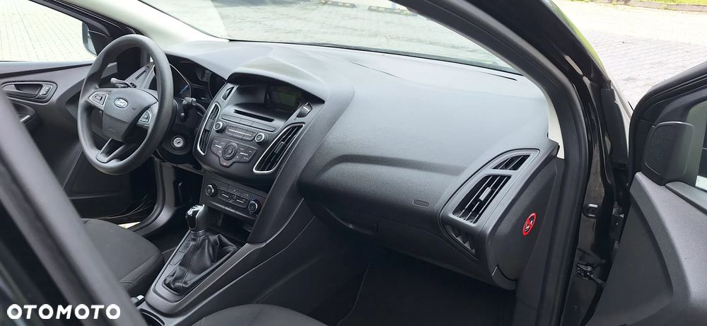 Ford Focus - 8