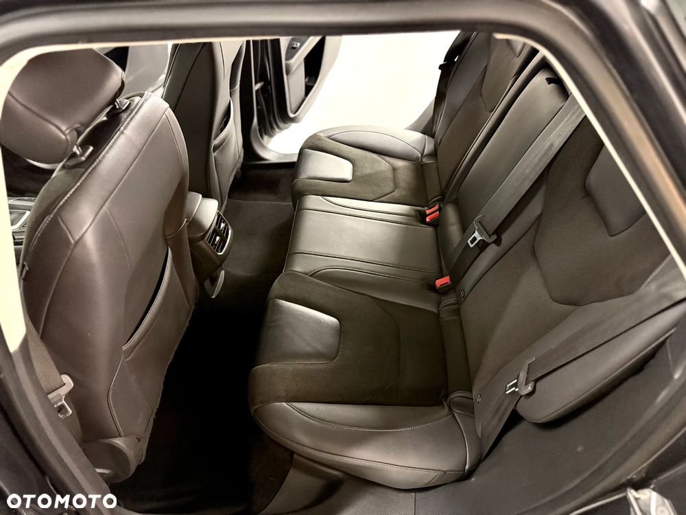 Ford Mondeo 2.0 TDCi Edition PowerShift - 19