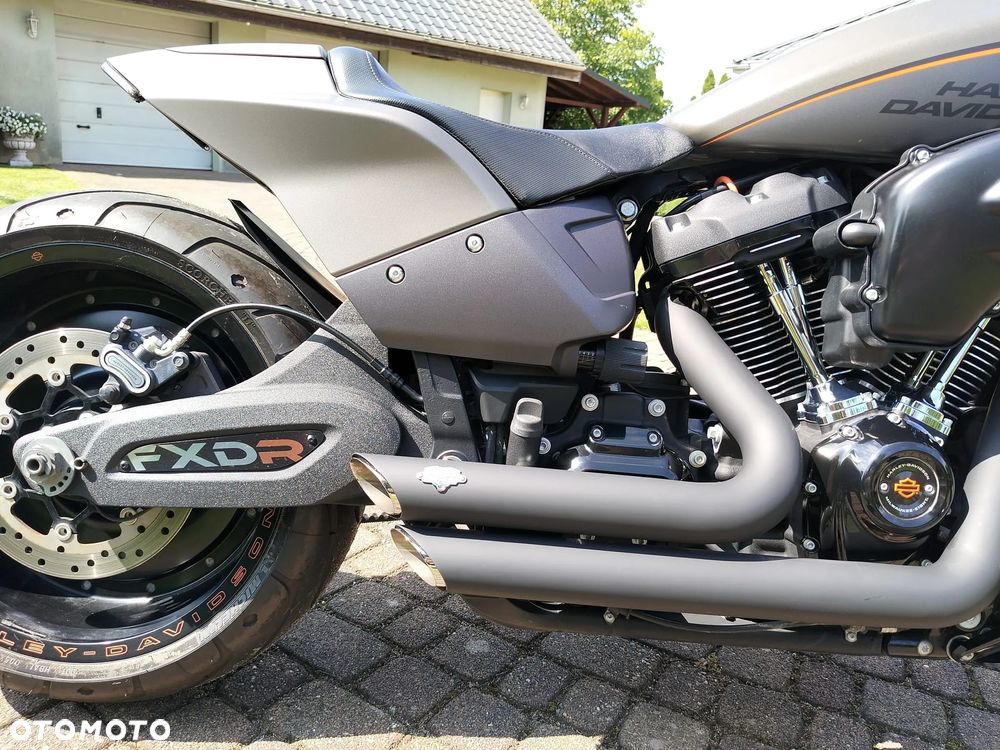 Harley-Davidson Softail FXDR - 8