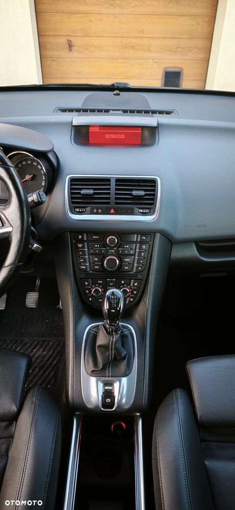 Opel Meriva 1.4 T Cosmo - 18