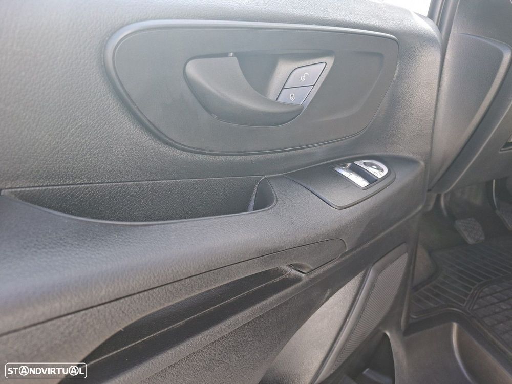 Mercedes-Benz Vito 110 CDi/32 - 12