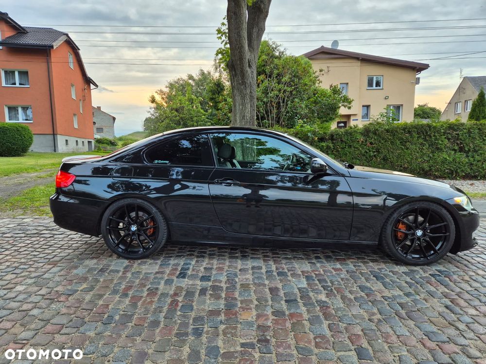BMW Seria 3 320i - 7
