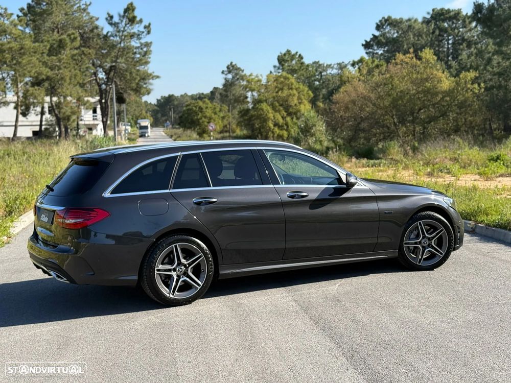 Mercedes-Benz C 300 - 31