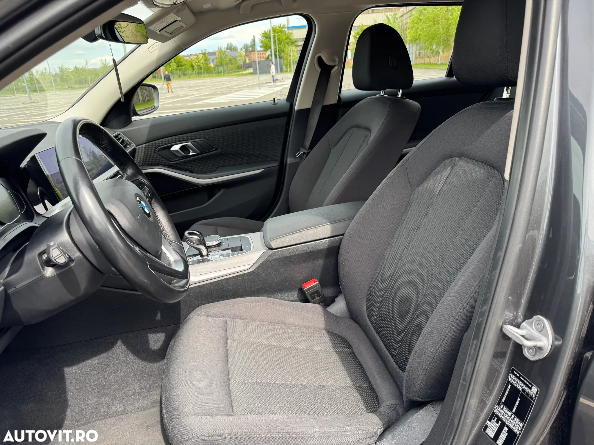 BMW Seria 3 318d AT MHEV - 6