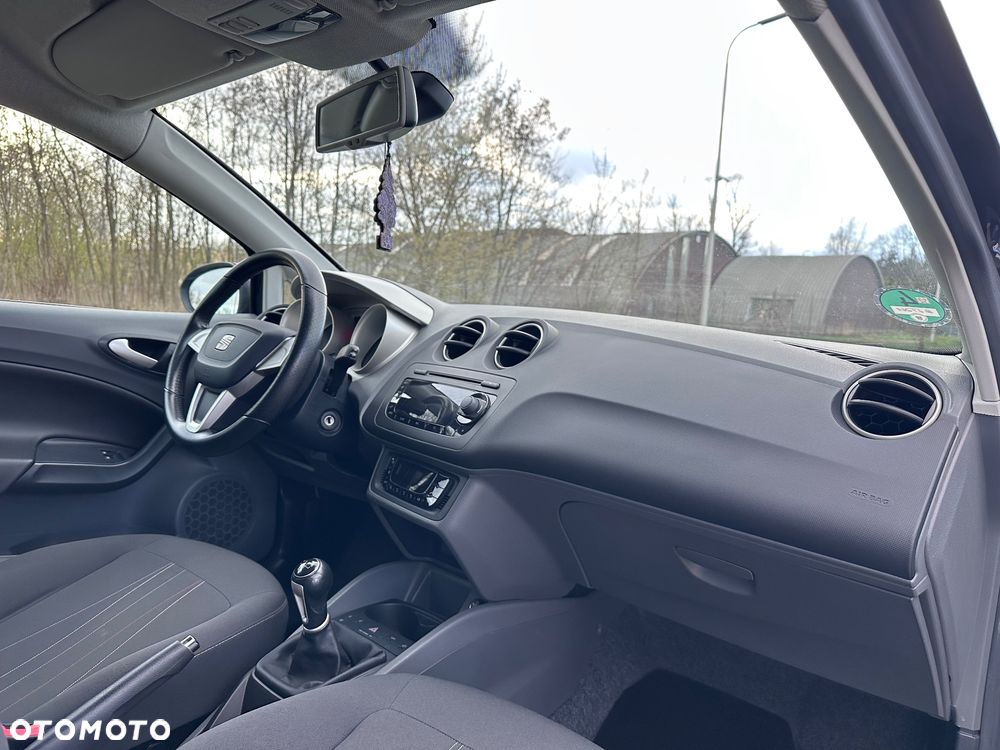 Seat Ibiza SC 1.4 16V Style - 8