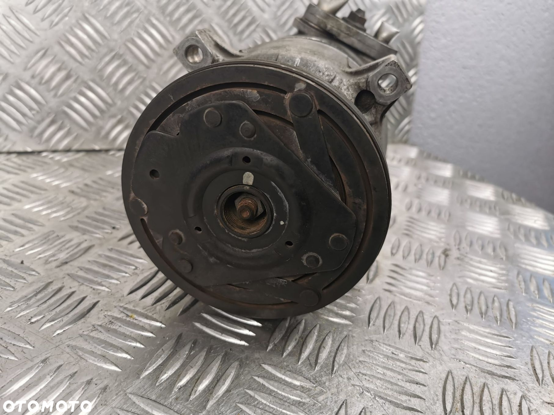 Sprężarka Kompresor Klimatyzacji A/C Klima Lacetti Nubira 1.8 715334 - 8