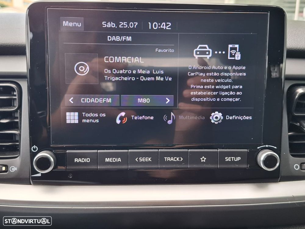 Kia Stonic 1.2 by FILA - 18