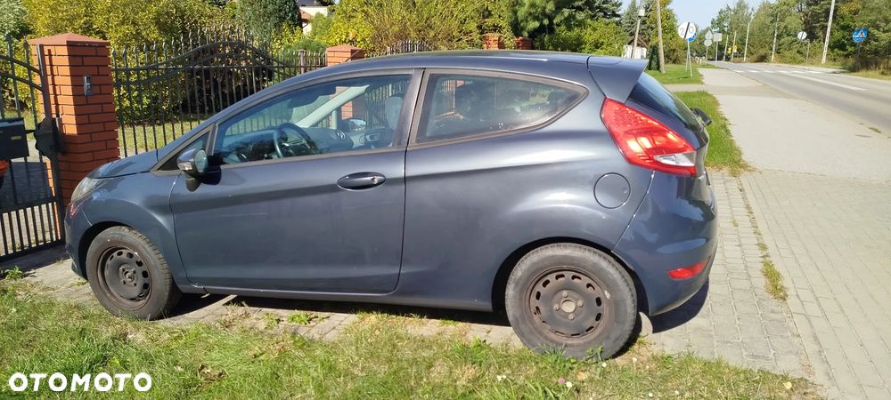 Ford Fiesta 1.6 TDCi DPF Trend - 2