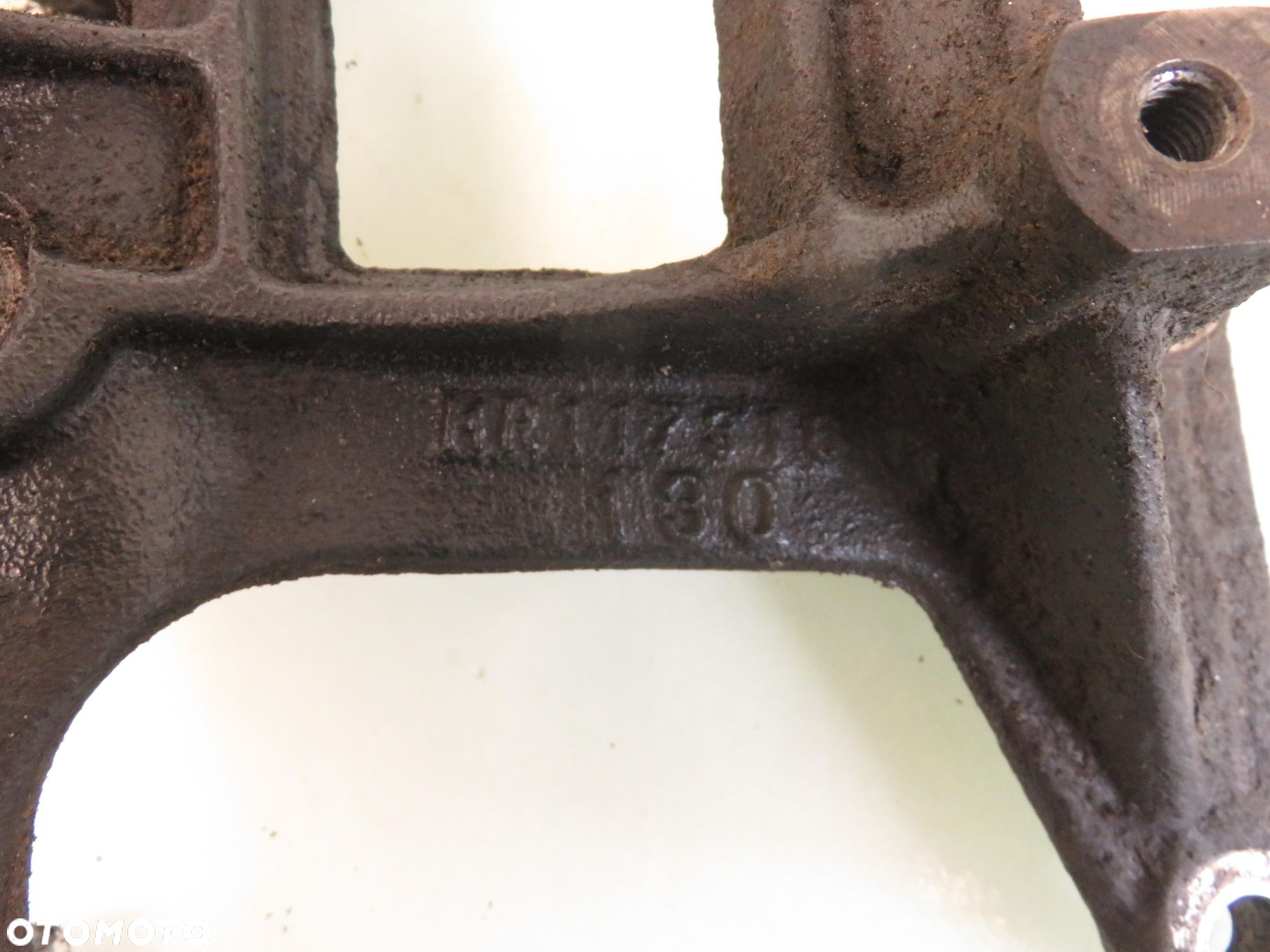 ŁAPA SPRĘŻARKI MITSUBISHI PAJERO II 2.5 TD MR117316 - 6