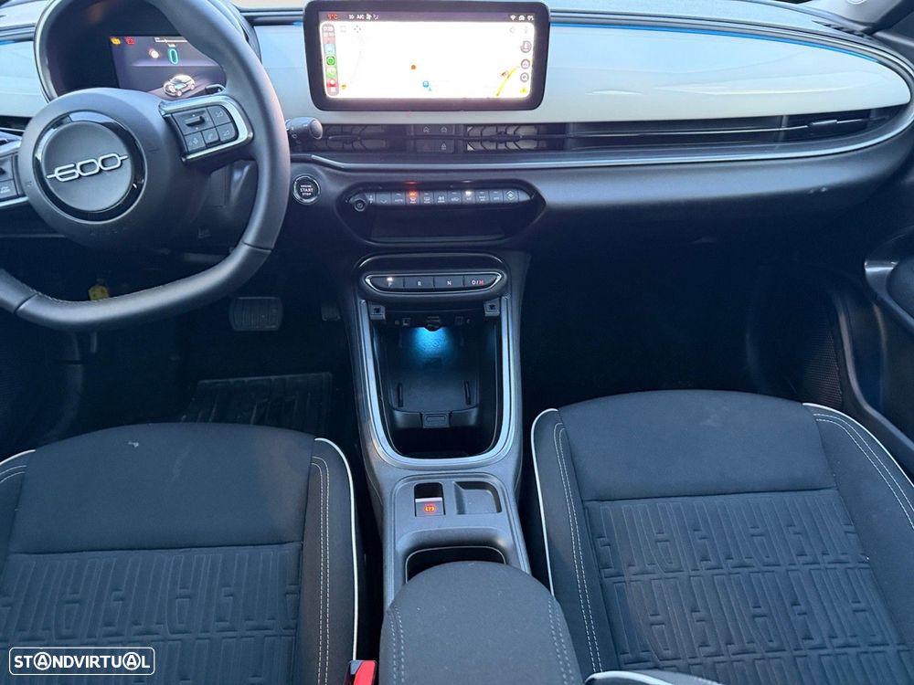 Fiat 600 1.2 Hybrid - 11