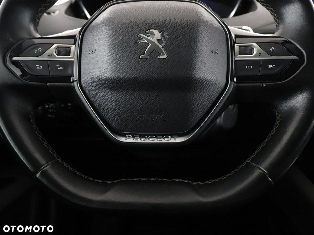 Peugeot 3008 1.5 BlueHDi Active S&S EAT8 - 22