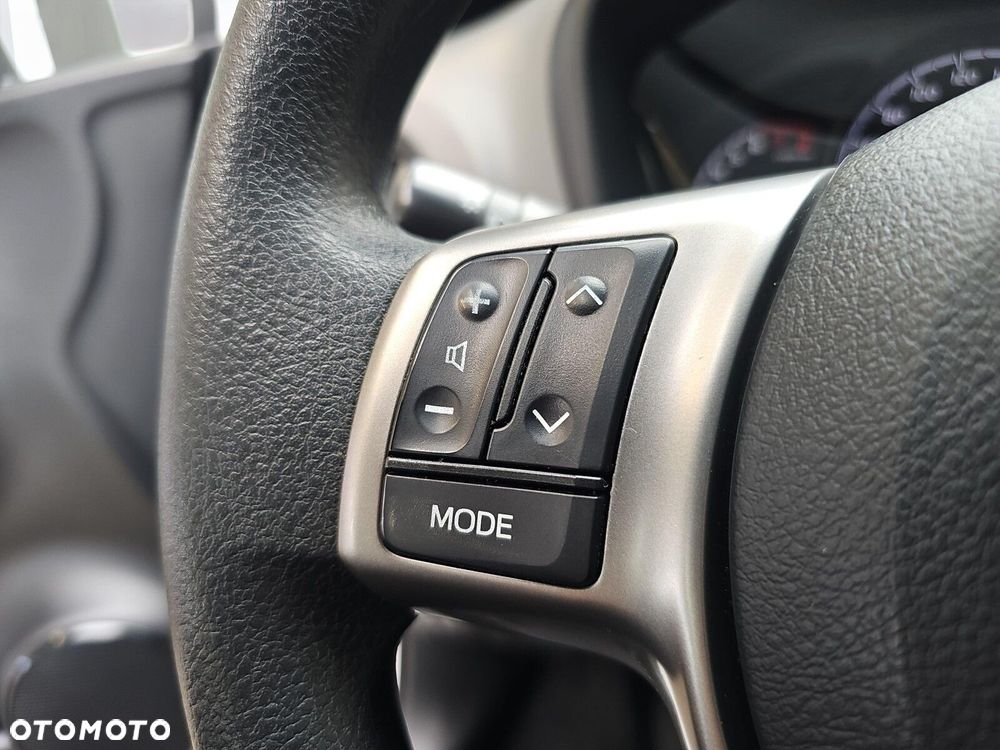 Toyota Yaris 1.5 Active - 11