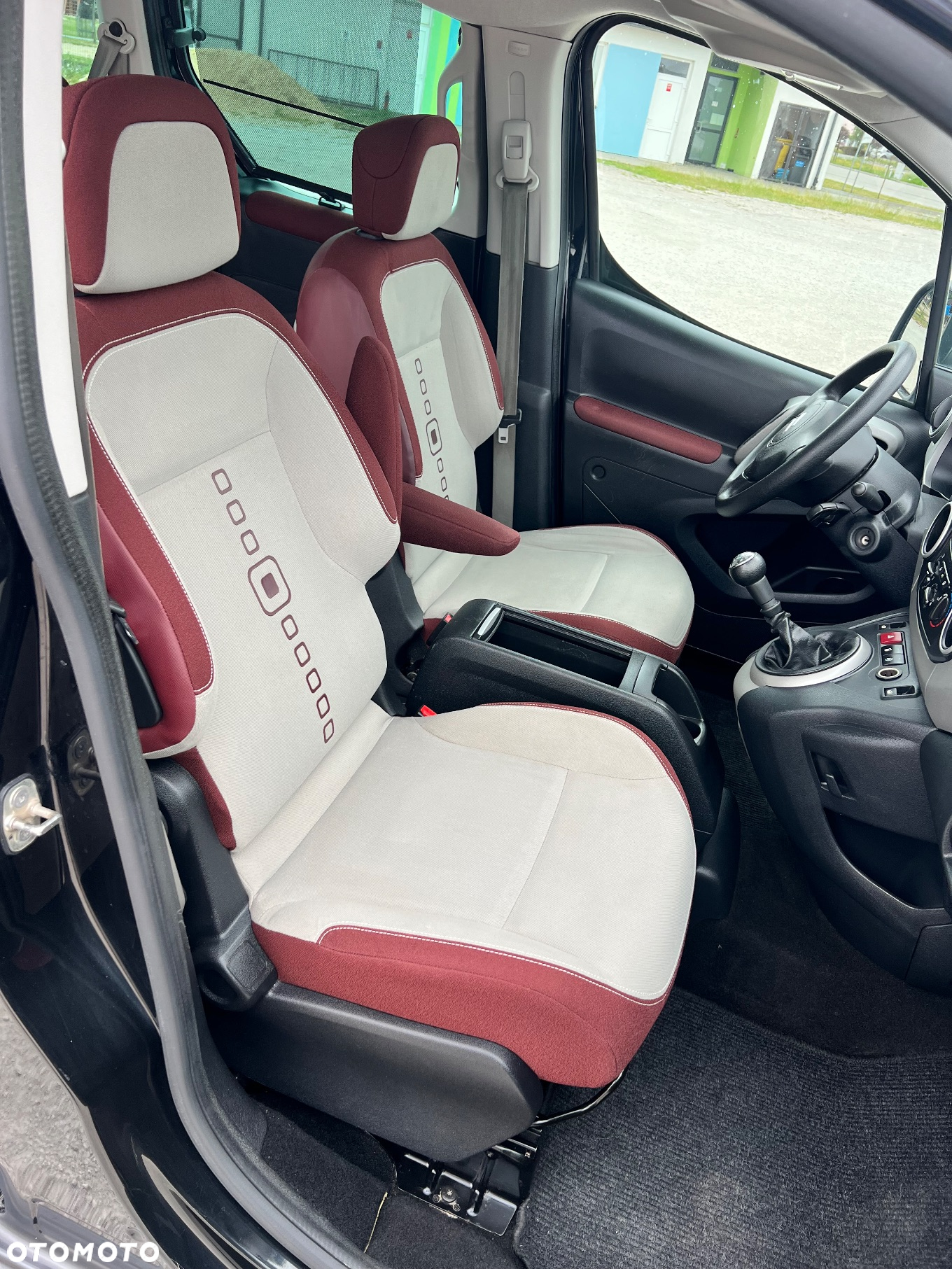 Citroën Berlingo 1.6 HDi 110 FAP Multispace Exclusive - 12