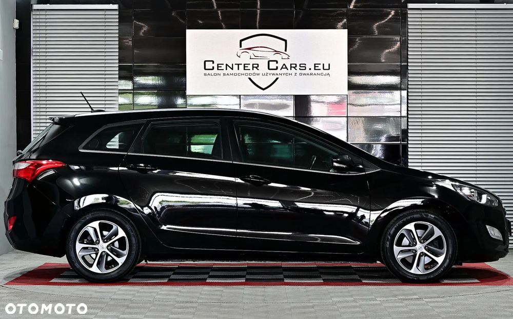 Hyundai i30 i30cw 1.6 Automatik Style - 18