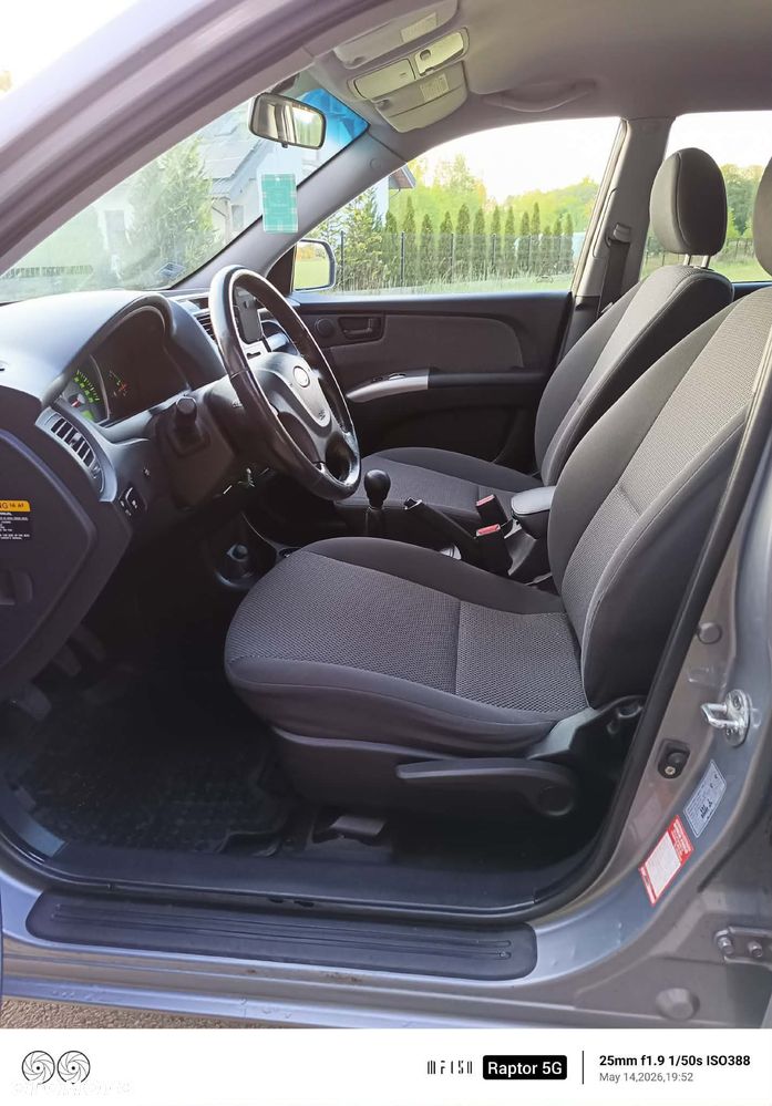 Kia Sportage 2.0 Freedom - 11