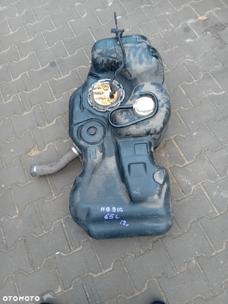 Mercedes Sprinter 907 910 Pompa wstępna paliwa - Webasto - 3