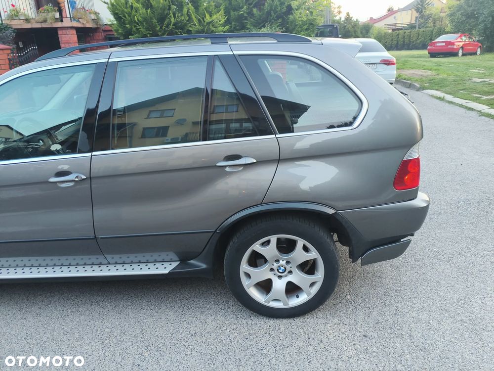 BMW X5 4.4 i Edition Exclusive Sport - 29