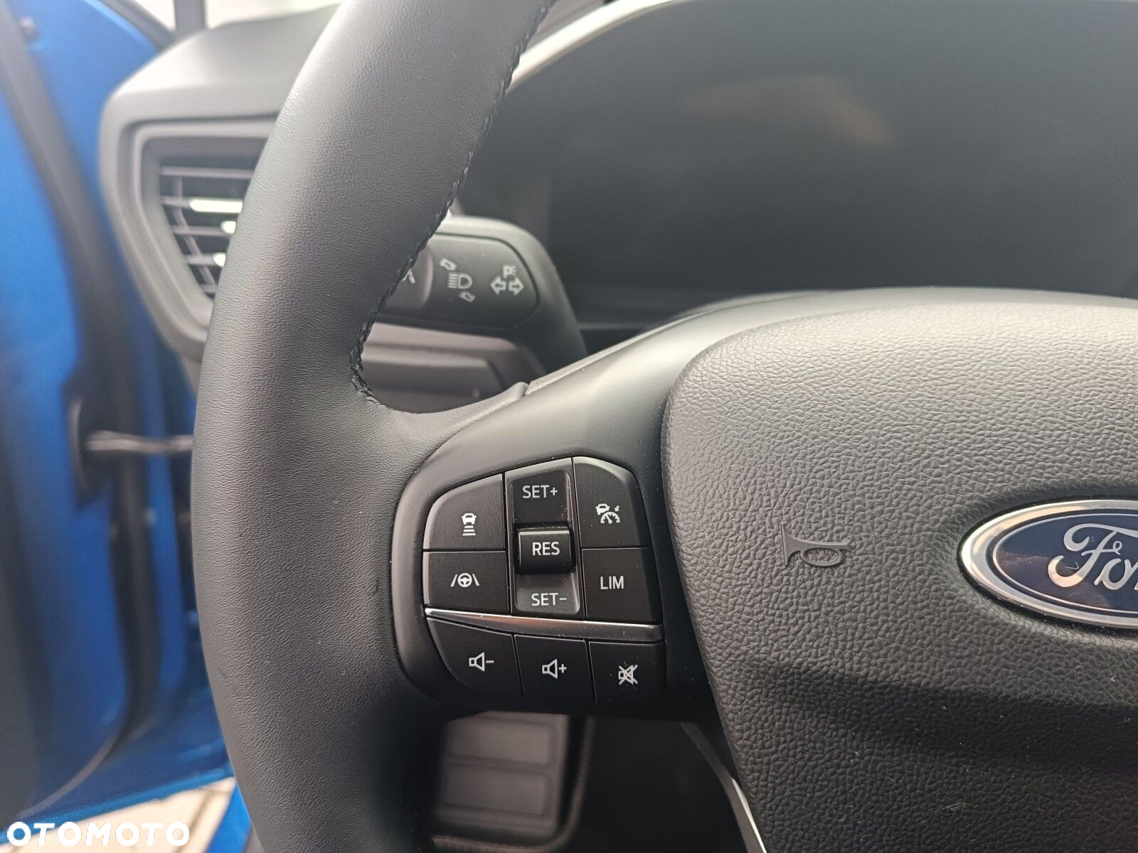 Ford Focus 1.5 EcoBlue Titanium X - 19