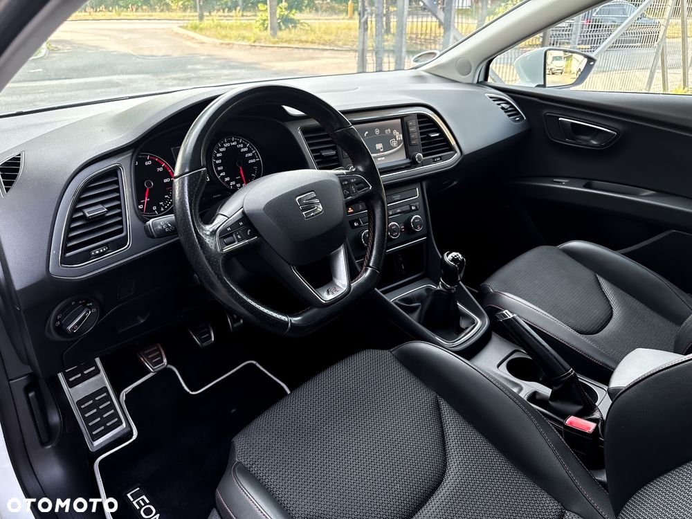 Seat Leon 1.8 TSI FR S&S - 33