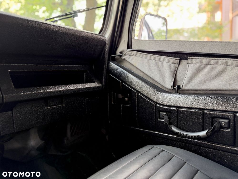 Jeep Wrangler 2.5L - 37