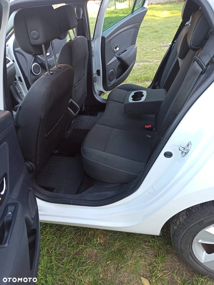 Renault Megane 1.6 dCi Energy Limited EU6 - 8