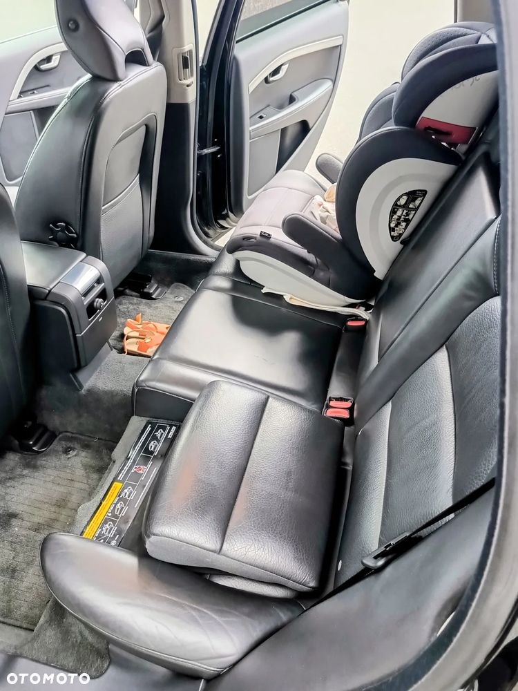 Volvo V70 D4 Geartronic Momentum - 20