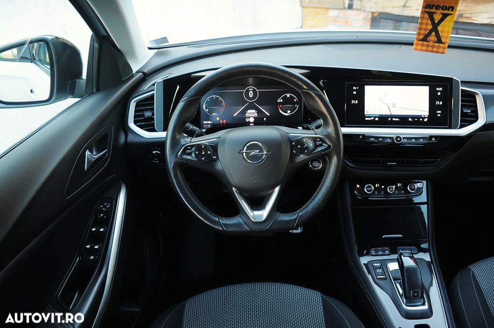 Opel Grandland 1.5 D Automatik Business Elegance - 15